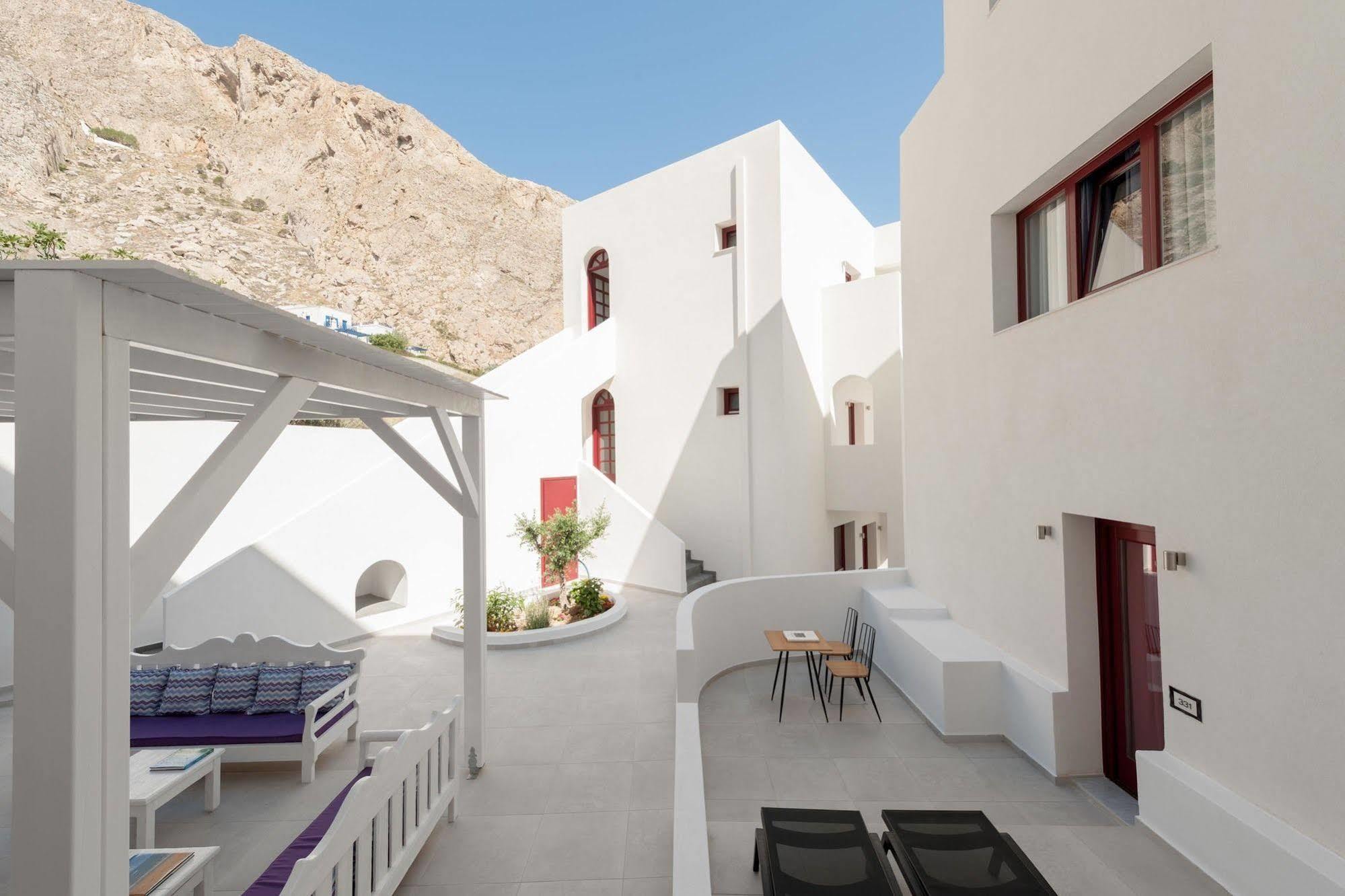 Mar N Mar Crown Hotel-Suites Kamári المظهر الخارجي الصورة
